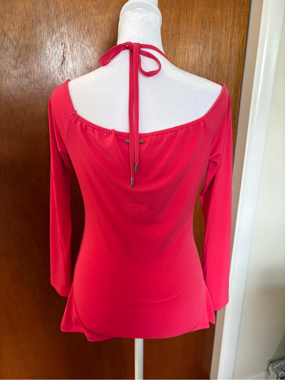 Small Michael Kors Pink Cold Shoulder Keyhole Long Sleeve Top - Picture 4 of 16